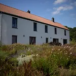 Xxv House * Heron