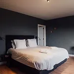 Xxv House Heron